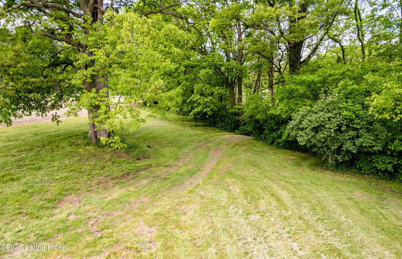 439 Clear Creek Rd, Shelbyville, KY 40065