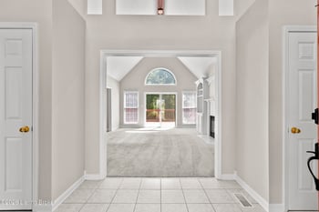 4402 Abbott Grove Dr, Crestwood, KY 40014