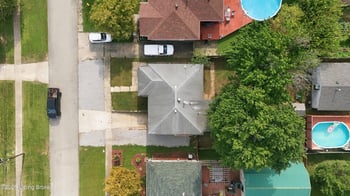 4402 Mullaney Ct, Louisville, KY 40229