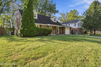 4406 Lynnbrook Dr, Louisville, KY 40220