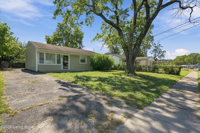 4406 Shasta Trl, Louisville, KY 40213