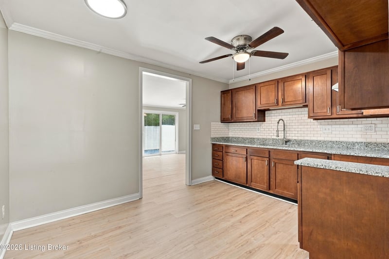 4406 Shasta Trl, Louisville, KY 40213