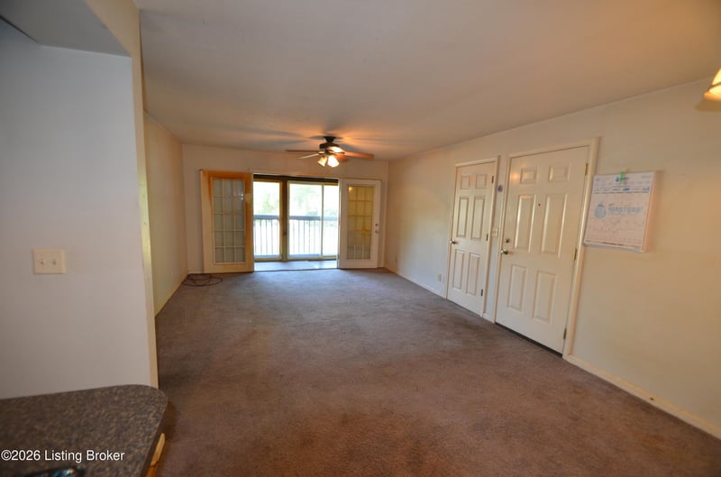 4406 Wisteria Landing Cir #202, Louisville, KY 40218