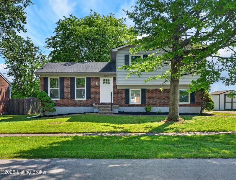 4407 Chenwood Ln, Louisville, KY 40299