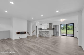 4408 Southridge Dr, Louisville, KY 40272