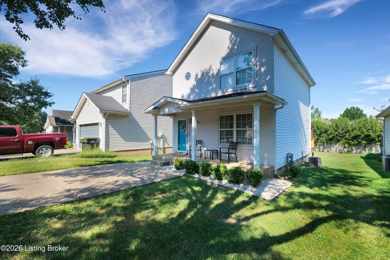 4413 Baygarden Ct, Louisville, KY 40245