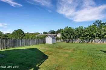 4413 Baygarden Ct, Louisville, KY 40245