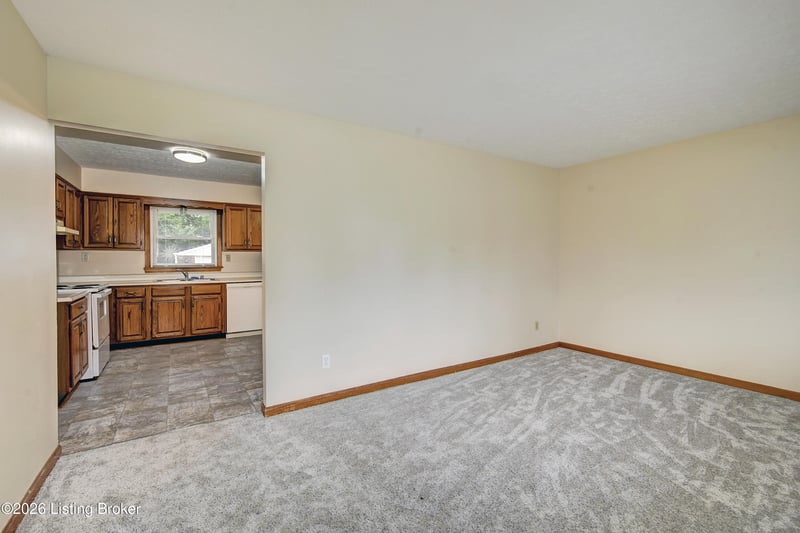 4415 Sunflower Ave, Louisville, KY 40216