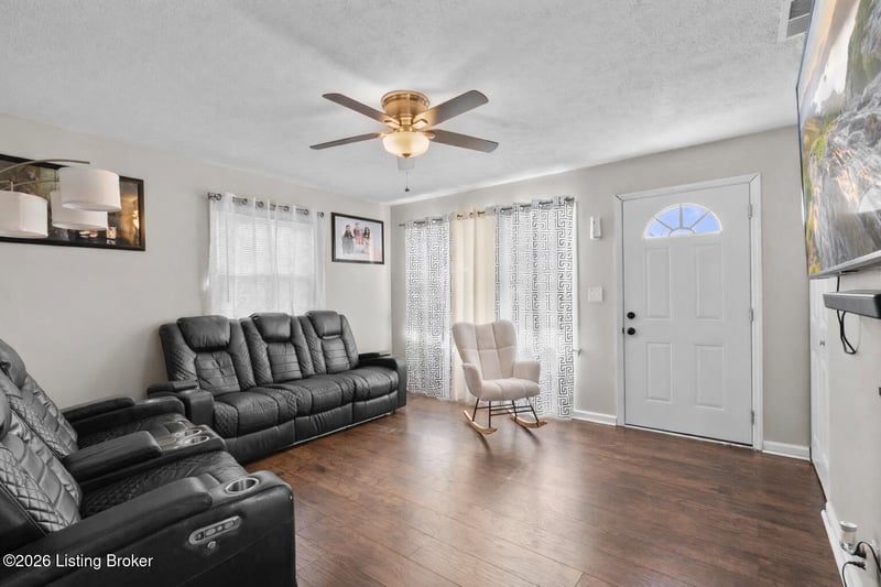 4423 Campobello St, Louisville, KY 40213
