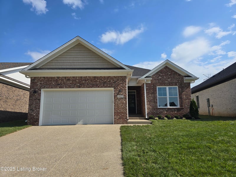 4427 Lochridge Pkwy, Louisville, KY 40299