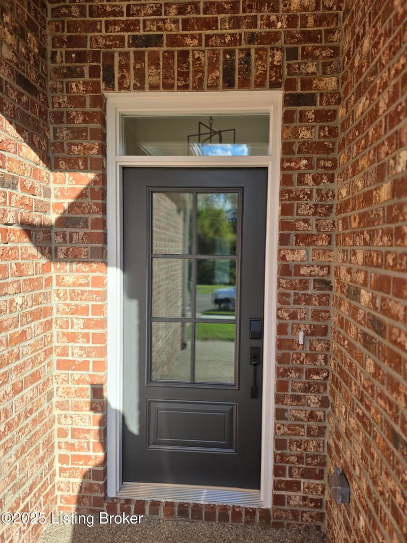 4427 Lochridge Pkwy, Louisville, KY 40299
