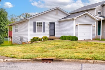4429 Baygarden Ct, Louisville, KY 40245