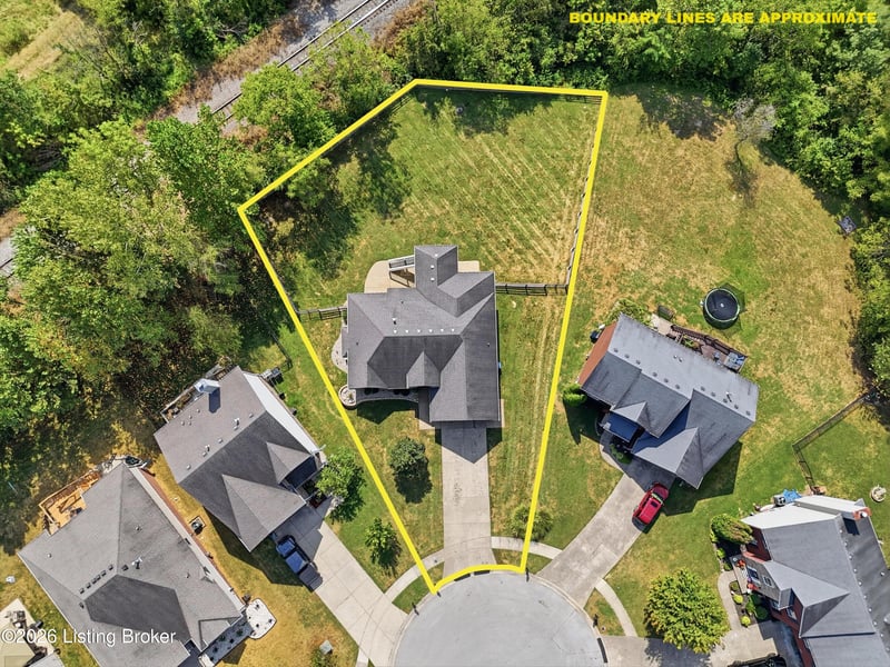 443 Arlington Meadows Dr, Fisherville, KY 40023