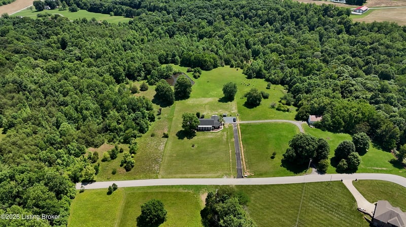 4435 Fosskuhl Rd, Floyds Knobs, IN 47119