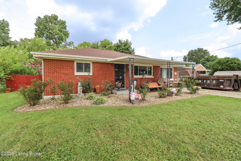 4445 Esther Ave, Louisville, KY 40216