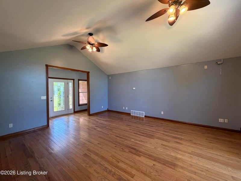 449 Harrison Fork Rd, Coxs Creek, KY 40013