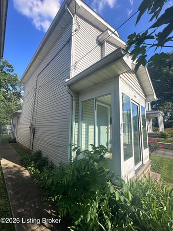 449 N 26th St, Louisville, KY 40212