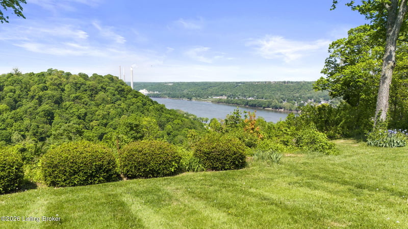 449 Riverview Dr, Milton, KY 40045