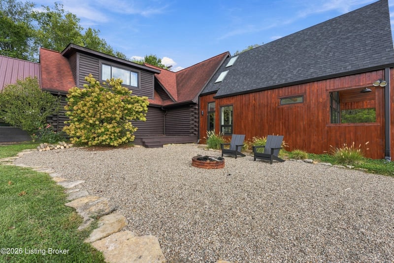 450 Pea Ridge Rd, Waddy, KY 40076