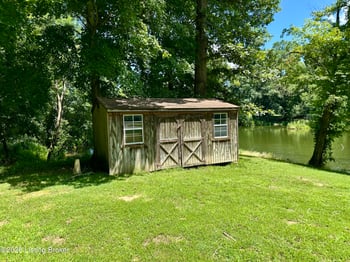 450 Springport Dr, Perry Park, KY 40363