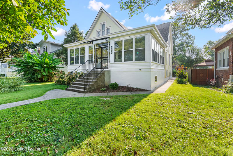 4509 Southcrest Dr, Louisville, KY 40215