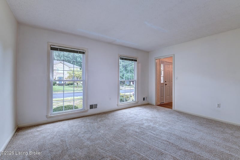 4513 Dannywood Rd, Louisville, KY 40220