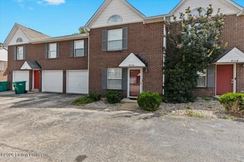 4516 Meadowlark Manor Ln, Louisville, KY 40245