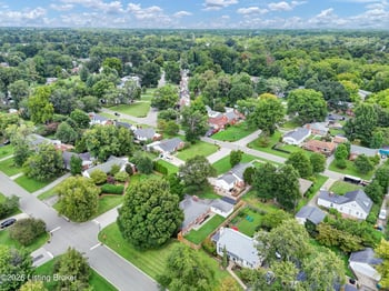 4521 Blenheim Rd, Louisville, KY 40207