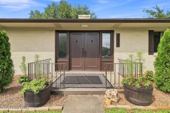 4525 Scottsville Rd, Floyds Knobs, IN 47119