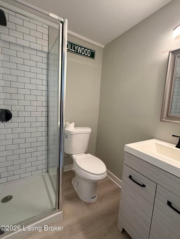 4541 Old Hazelwood Ave, Louisville, KY 40214