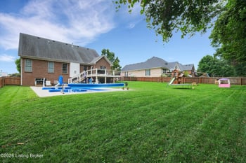 4545 Cherry Forest Cir, Louisville, KY 40245