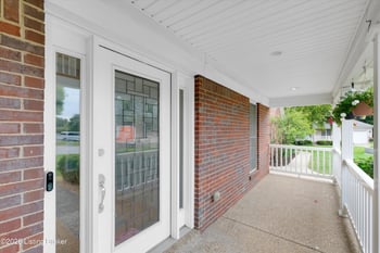 4545 Cherry Forest Cir, Louisville, KY 40245