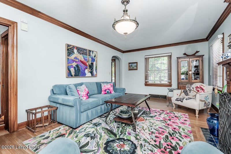 4549 Southern Pkwy, Louisville, KY 40214