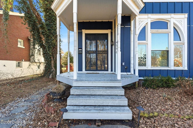 4556 S 3rd St, Louisville, KY 40214