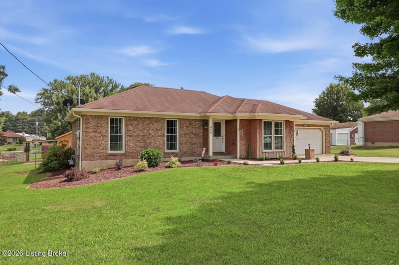 458 Harrison Cir, Mt Washington, KY 40047