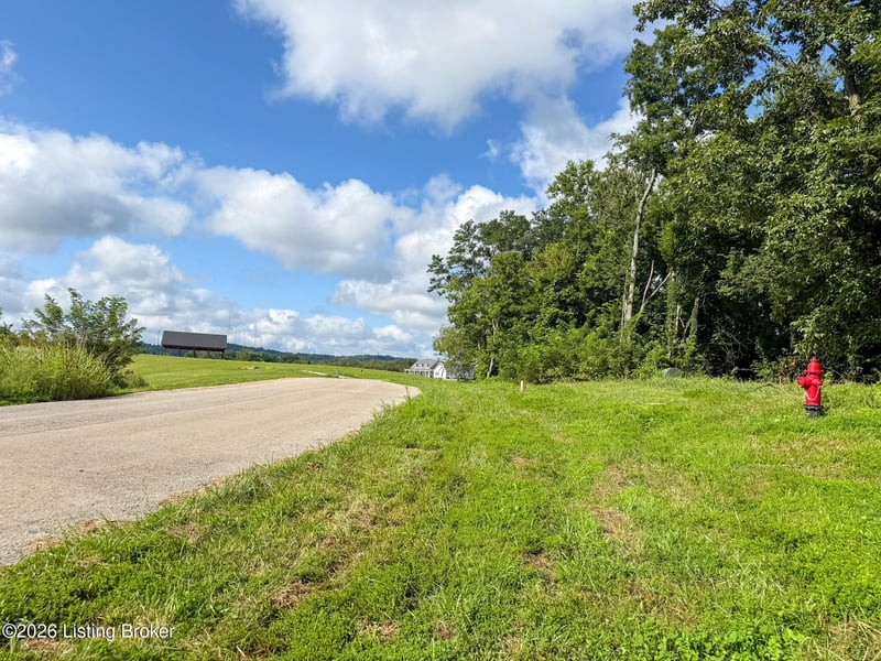 46 Boots Ct, Shelbyville, KY 40065