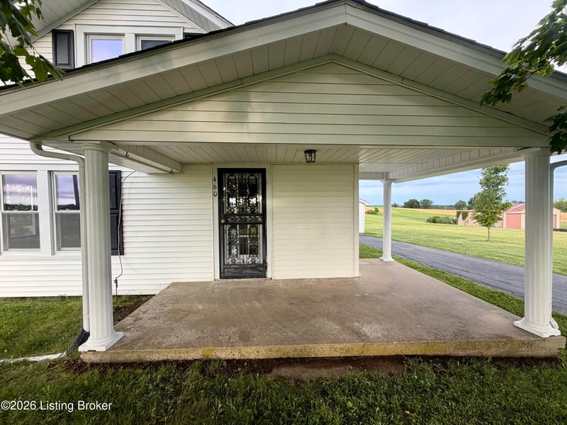 460 Lawrenceburg Loop, Bloomfield, KY 40008