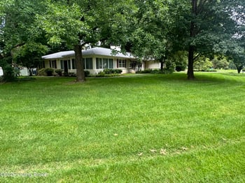4601 Hanford Ln, Louisville, KY 40207