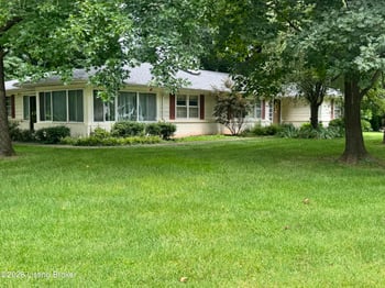 4601 Hanford Ln, Louisville, KY 40207