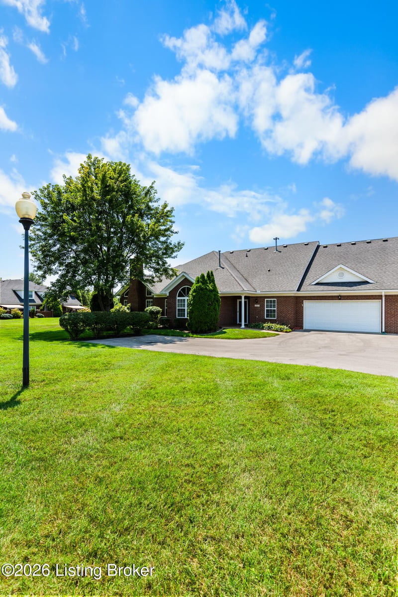 4603 Brownsboro Gardens Dr, Louisville, KY 40241