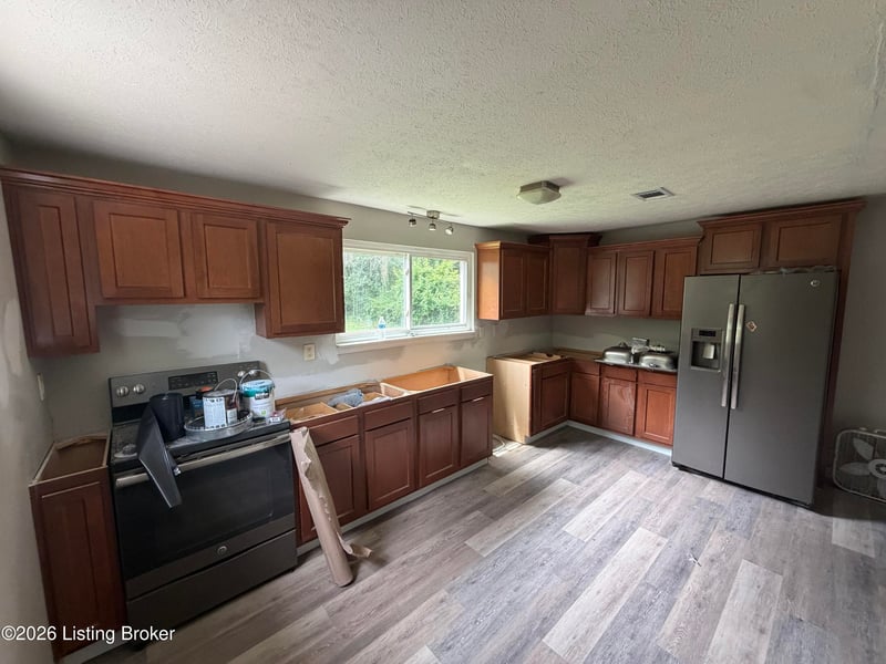 4608 Crawford Ave, Louisville, KY 40258