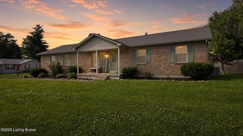 4613 Braves Ln, Louisville, KY 40272