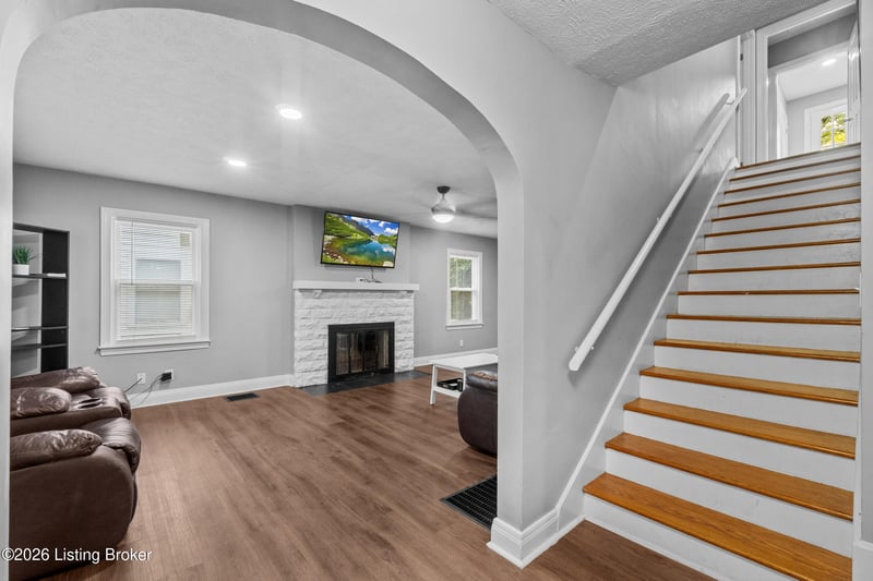4613 Cliff Ave, Louisville, KY 40215