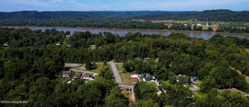 4618 E Overbrook Dr, Louisville, KY 40216