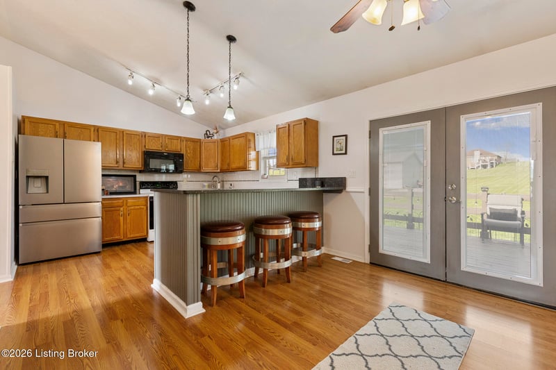 462 Wilsonville Rd, Fisherville, KY 40023