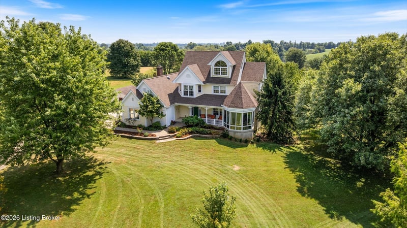 4620 Grand Dell Dr, Crestwood, KY 40014