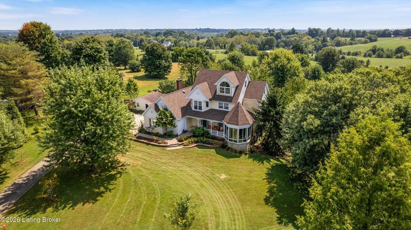 4620 Grand Dell Dr, Crestwood, KY 40014