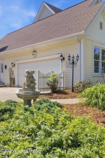 4620 Grand Dell Dr, Crestwood, KY 40014