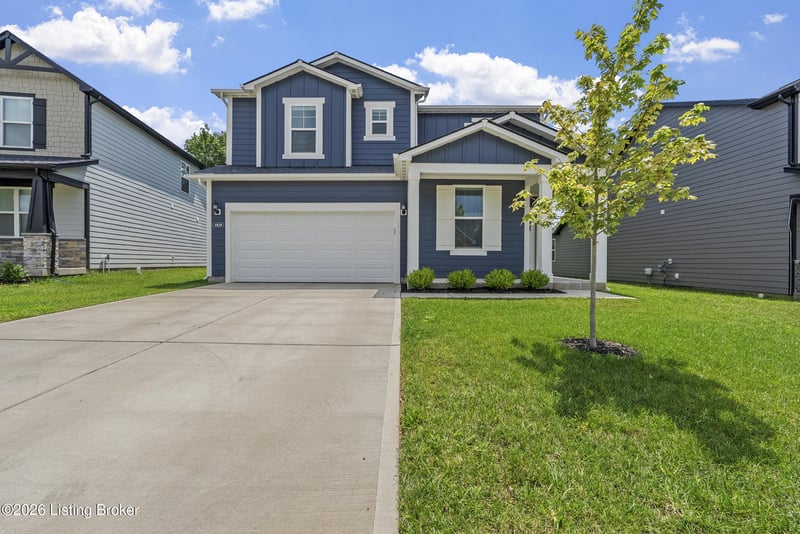4629 Golden Eagle Dr, Louisville, KY 40245