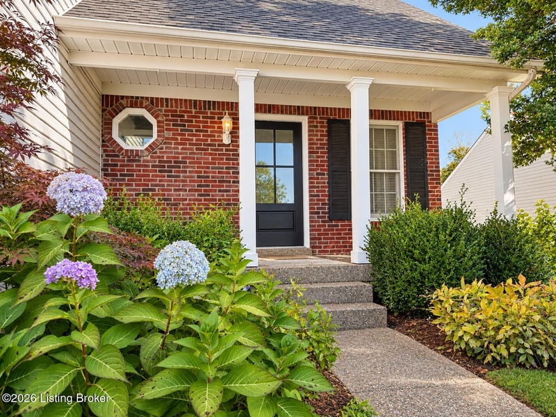 4631 Shenandoah Dr, Louisville, KY 40241